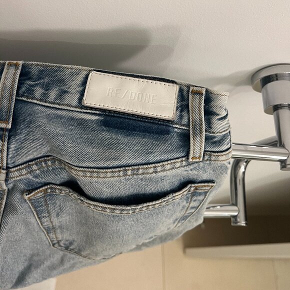 Re/Done High Rise 90s Jean - size 25 - Picture 4 of 6